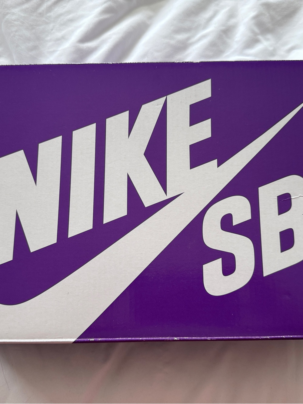 Nike Purple and White SB Skate Shoe Box - Picture 2 of 14
